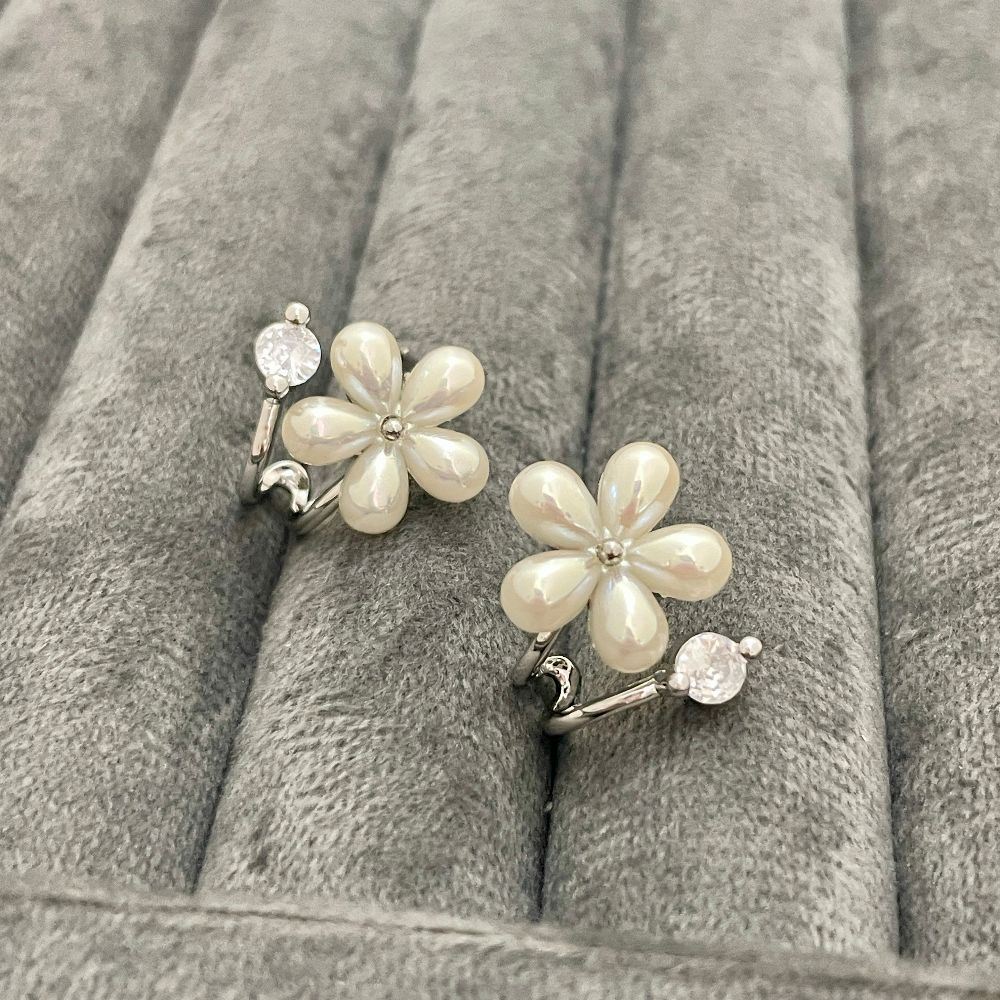 Flower Pearl Korean Stud Earrings