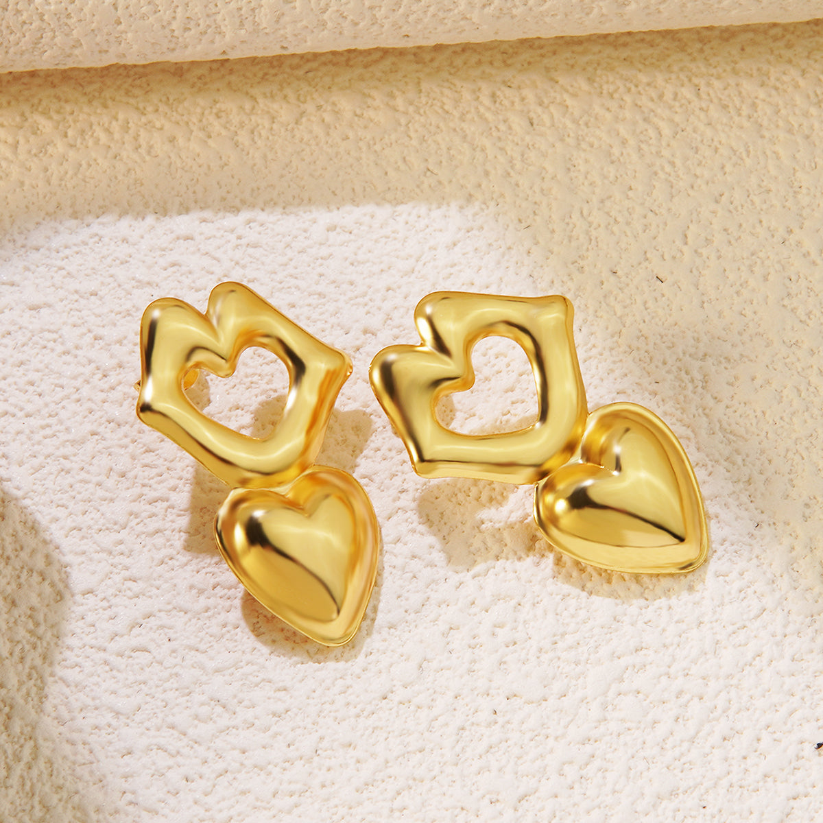 Jazbaat Gold-Plated Carved Lips & Heart Anti-Tarnish Drop Earrings
