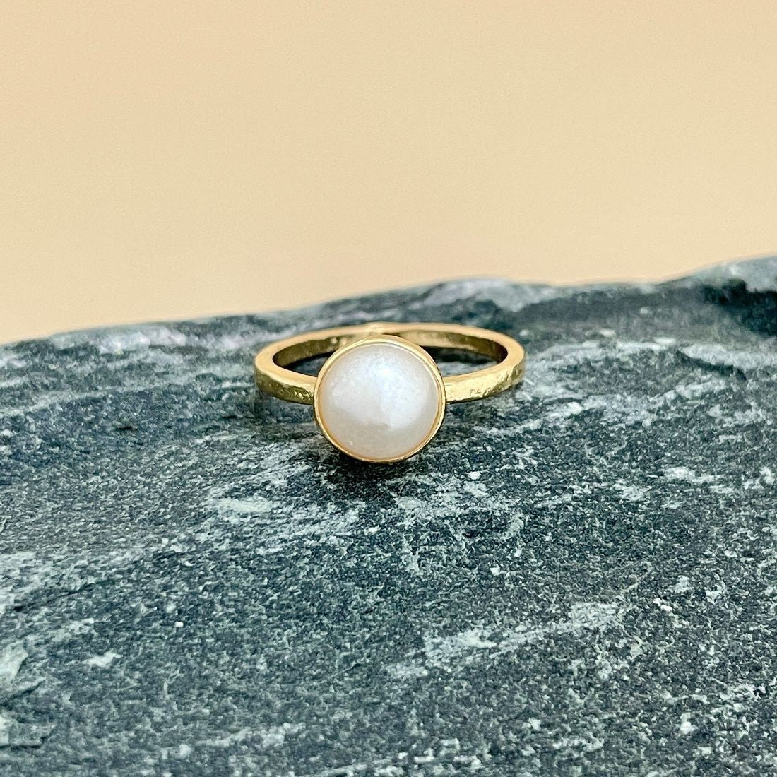 Jazbaat Gold-Plated Moonstone Pearl Ring