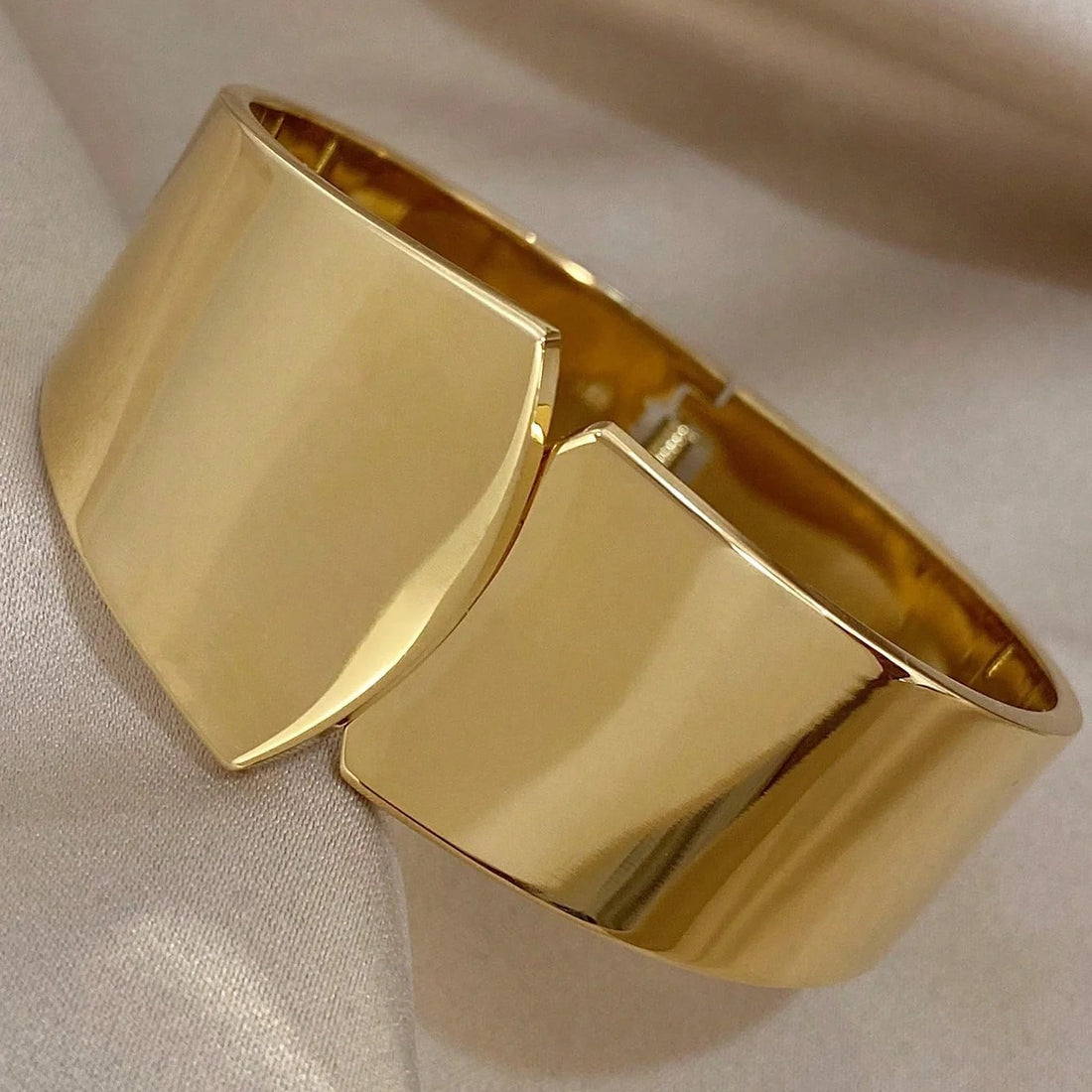 Jazbaat Gold-Plated Openable Stainless Steel Cuff Bracelet