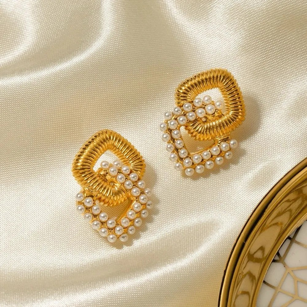 Jazbaat Gold-Plated Pearl Studded Earrings