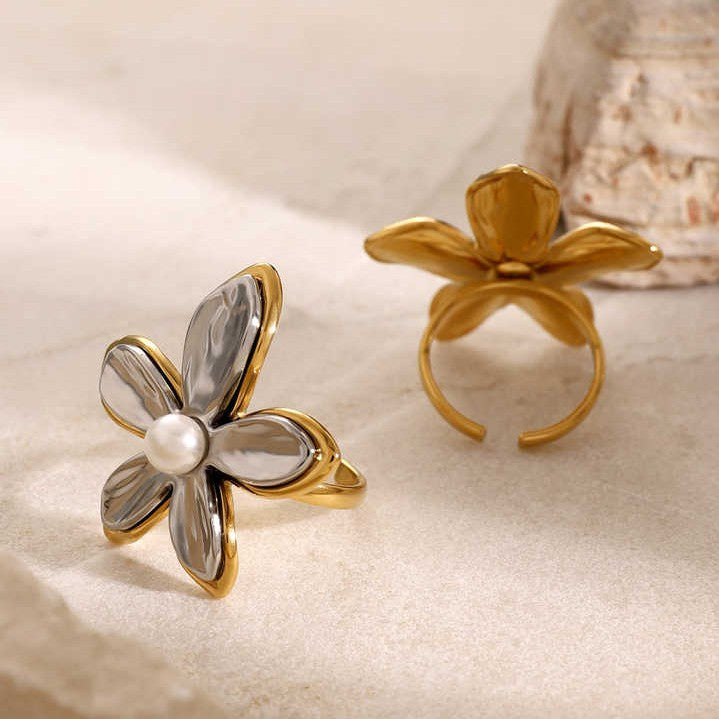 Jazbaat Gold & Silver Flower Design Pearl Bloom Statement Ring