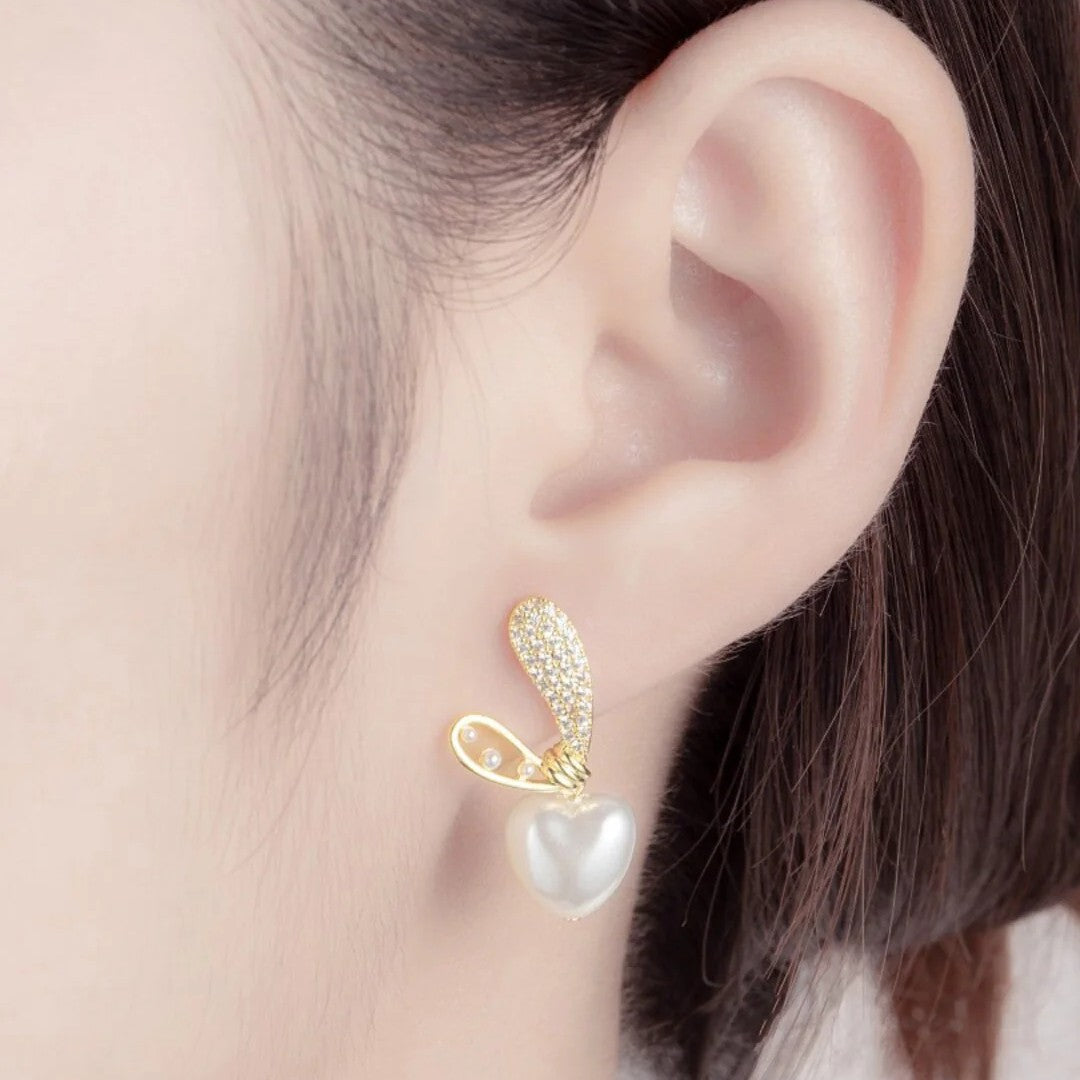 Jazbaat Heart-Shaped Crystal & Pearl Studded Korean Earrings