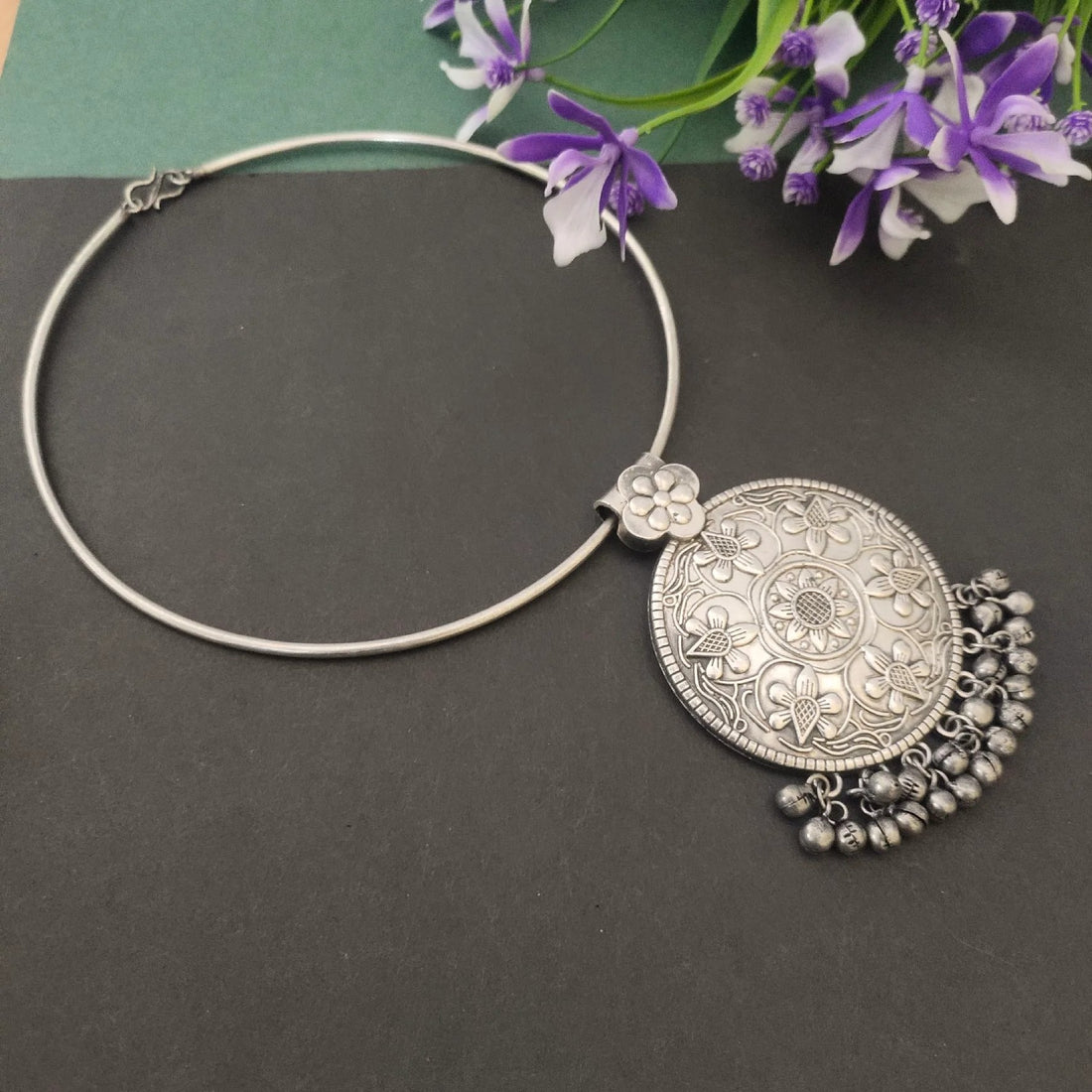 Jazbaat Silver-Lookalike Antique Hasli Choker Necklace