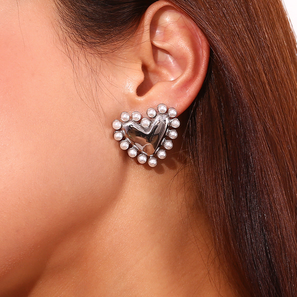 Jazbaat Silver-Plated Heart-Shaped Pearl-Embellished Stud Earrings