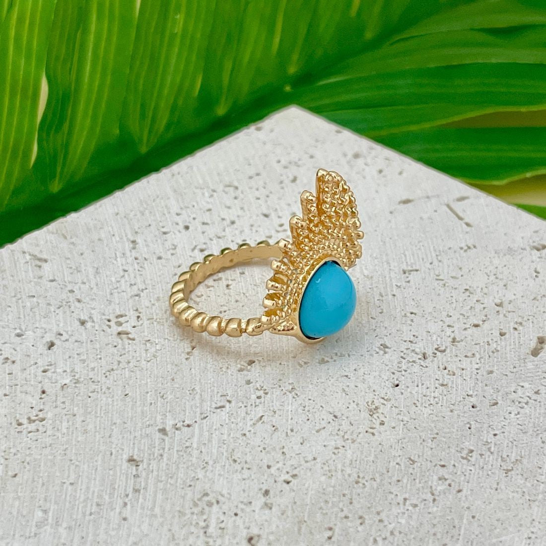 Jazbaat Turquoise Gemstone Gold-Plated Sunburst Ring